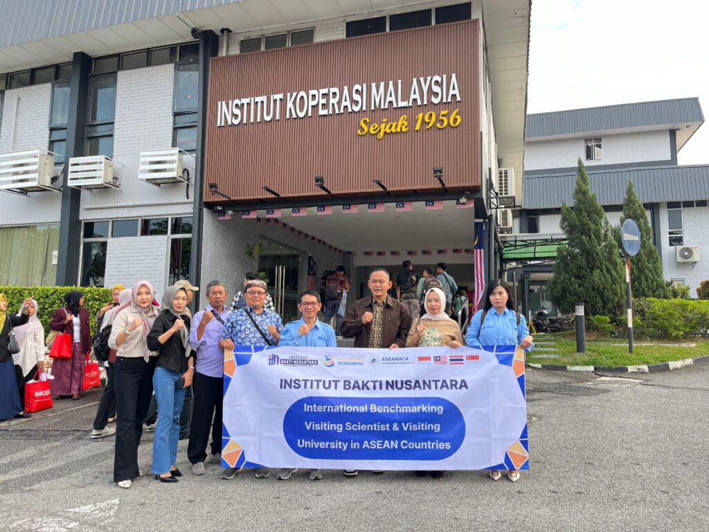 Institut Koperasi Malaysia & UKKM