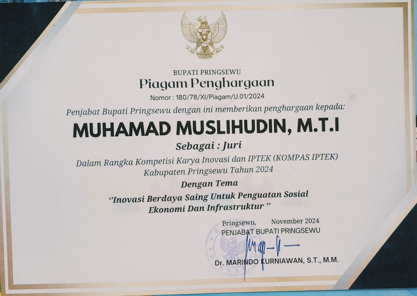 Dokumen Sertifikat Resmi